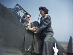 Femme pilote P-51 Mustang